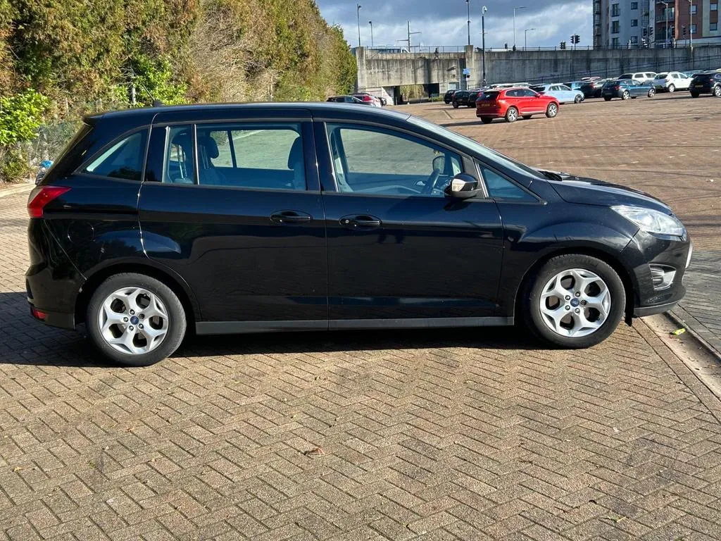 A013 FLR - Ford C-Max