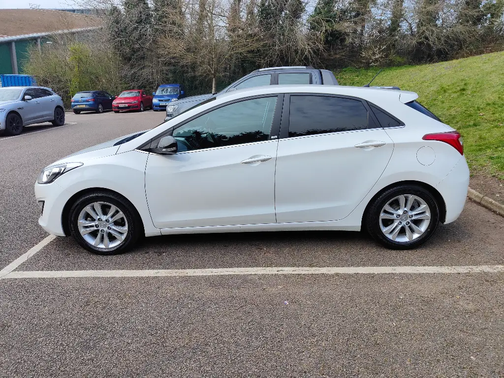 AJ14 FGC Hyundai i30 SE CRDi