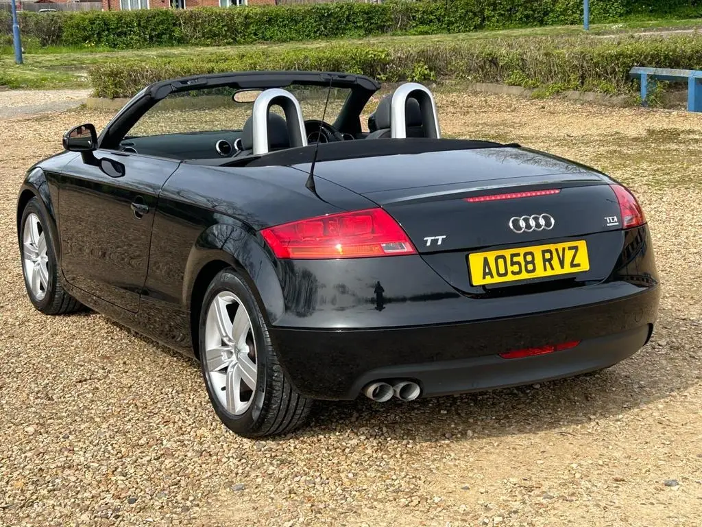 AO58 RVZ Audi TT Roadster