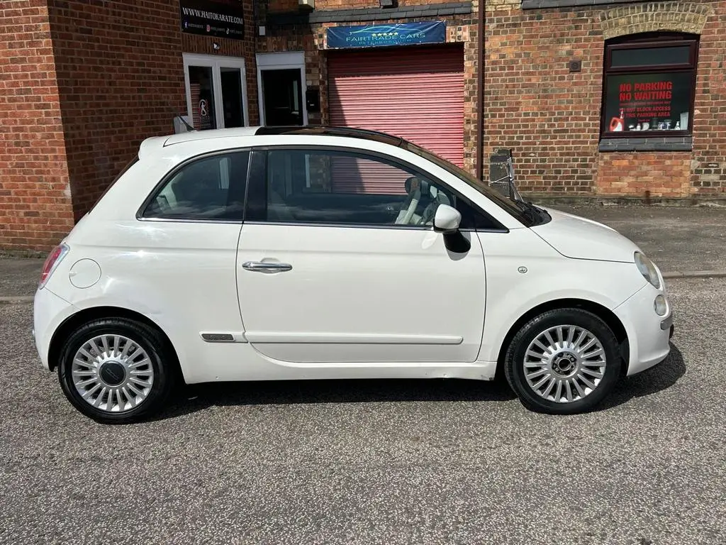 AY59 EOS Fiat 500