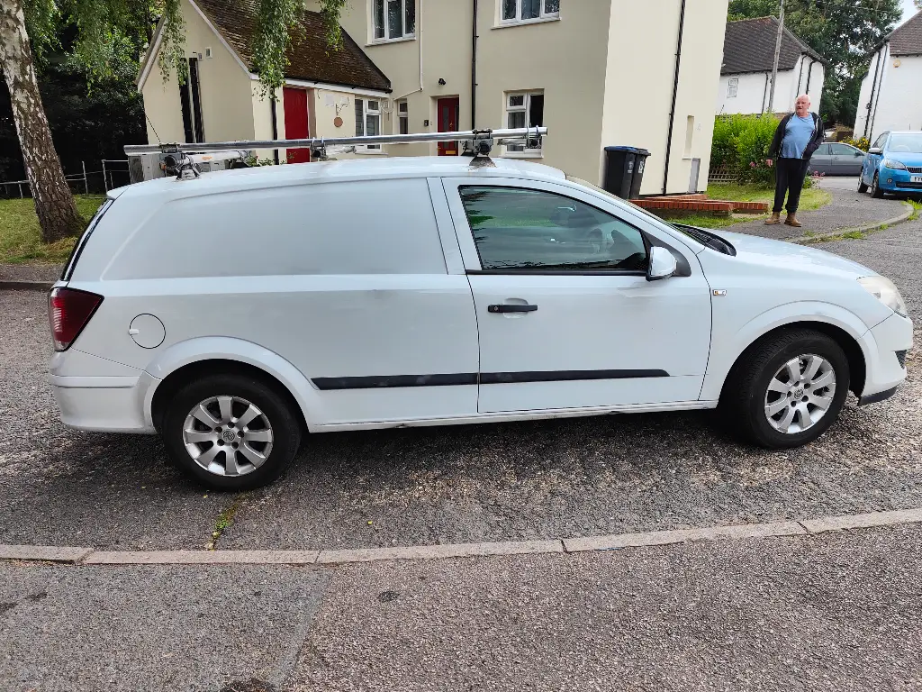 BK08 YLY Vauxhall Astra Van