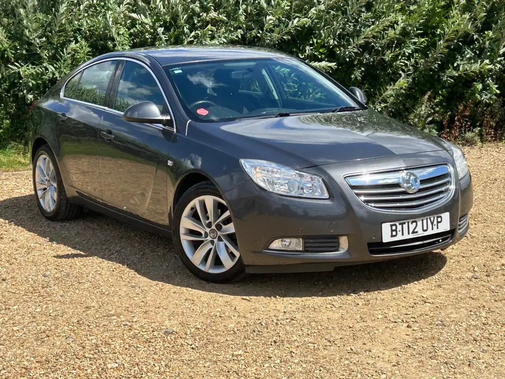 BT12 UYP Vauxhall Insignia 2.0