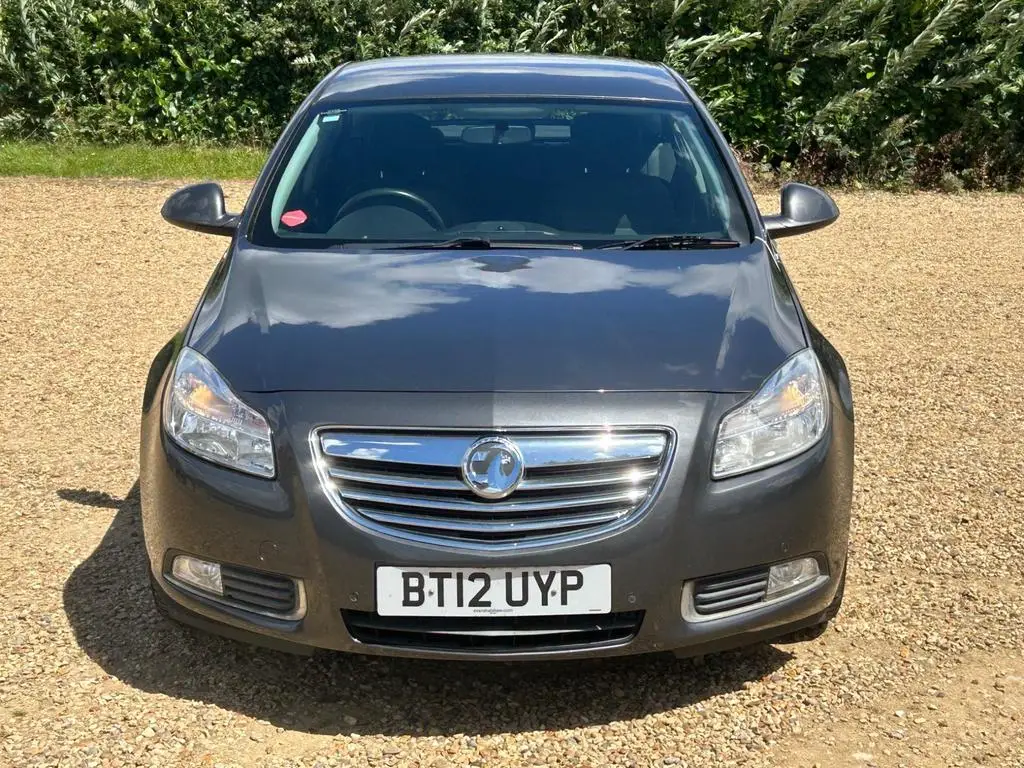 BT12 UYP Vauxhall Insignia 2.0