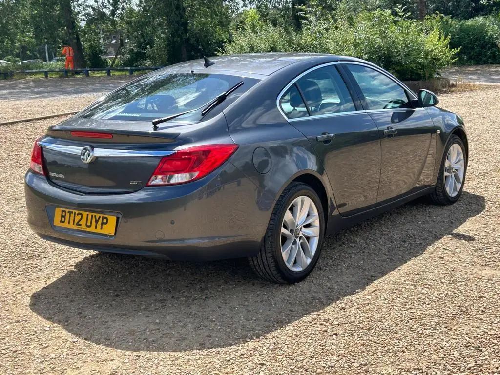 BT12 UYP Vauxhall Insignia 2.0