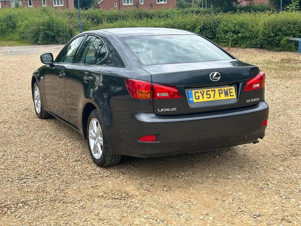 GY57 GWE Lexus IS220 TD