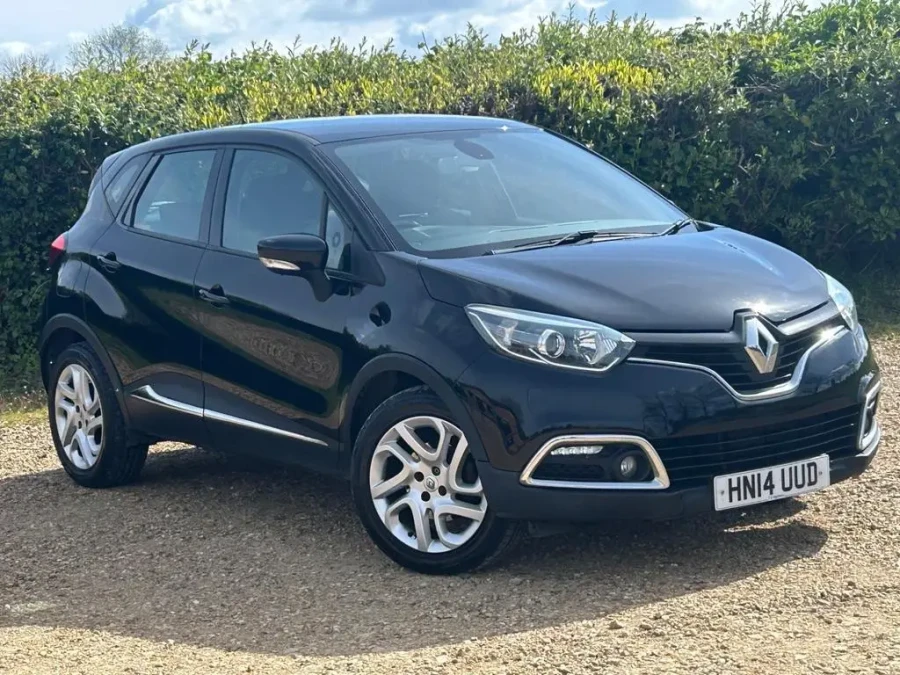 HN14 UUD Renault Captur