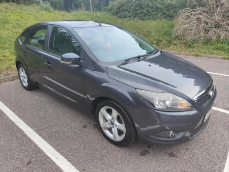 LV08 AEE Ford Focus Zetec 100