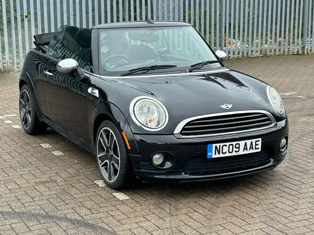 NC09 AAE MINI Convertible