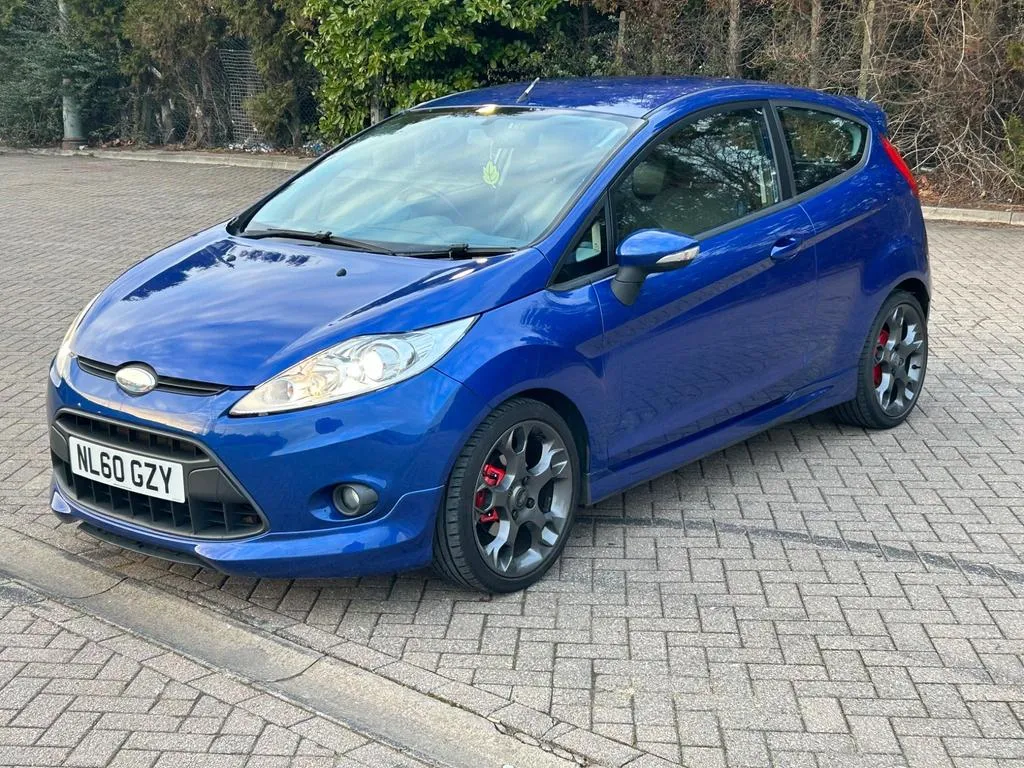 NL60 GZY Ford Fiesta