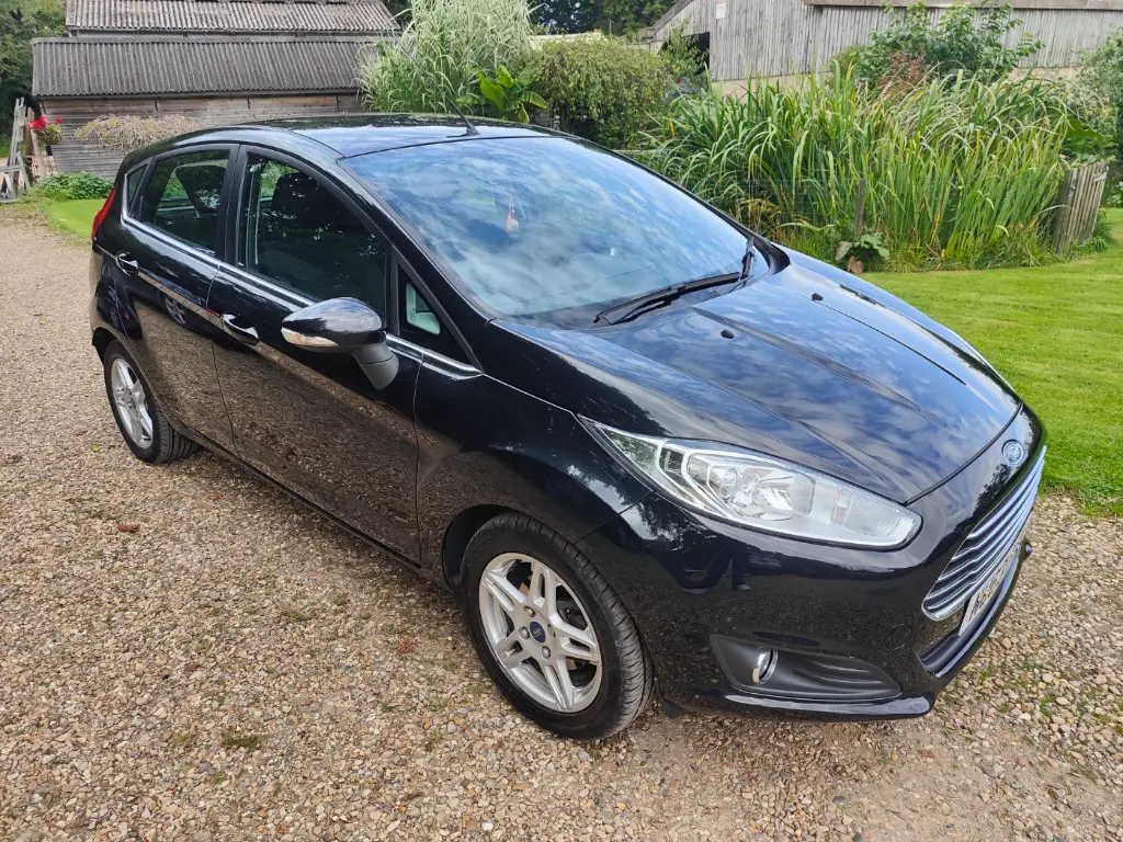 NU63 FFL Ford Fiesta 1.25 Zetec