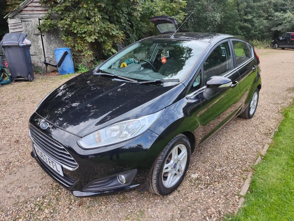 NU63 FFL Ford Fiesta 1.25 Zetec