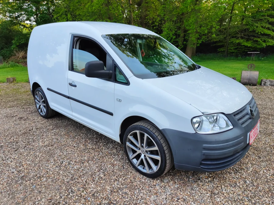 PN56 GFE VW Caddy Van