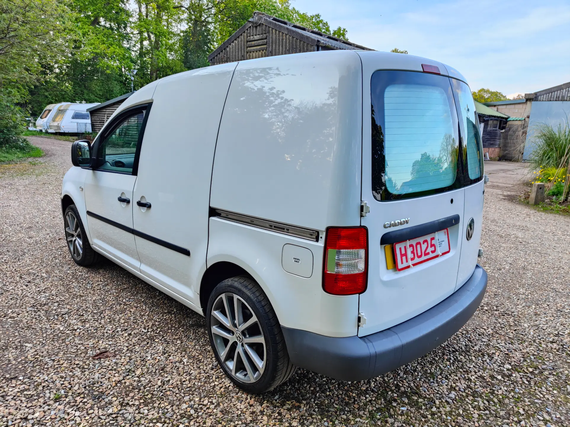 PN56 GFE VW Caddy Van