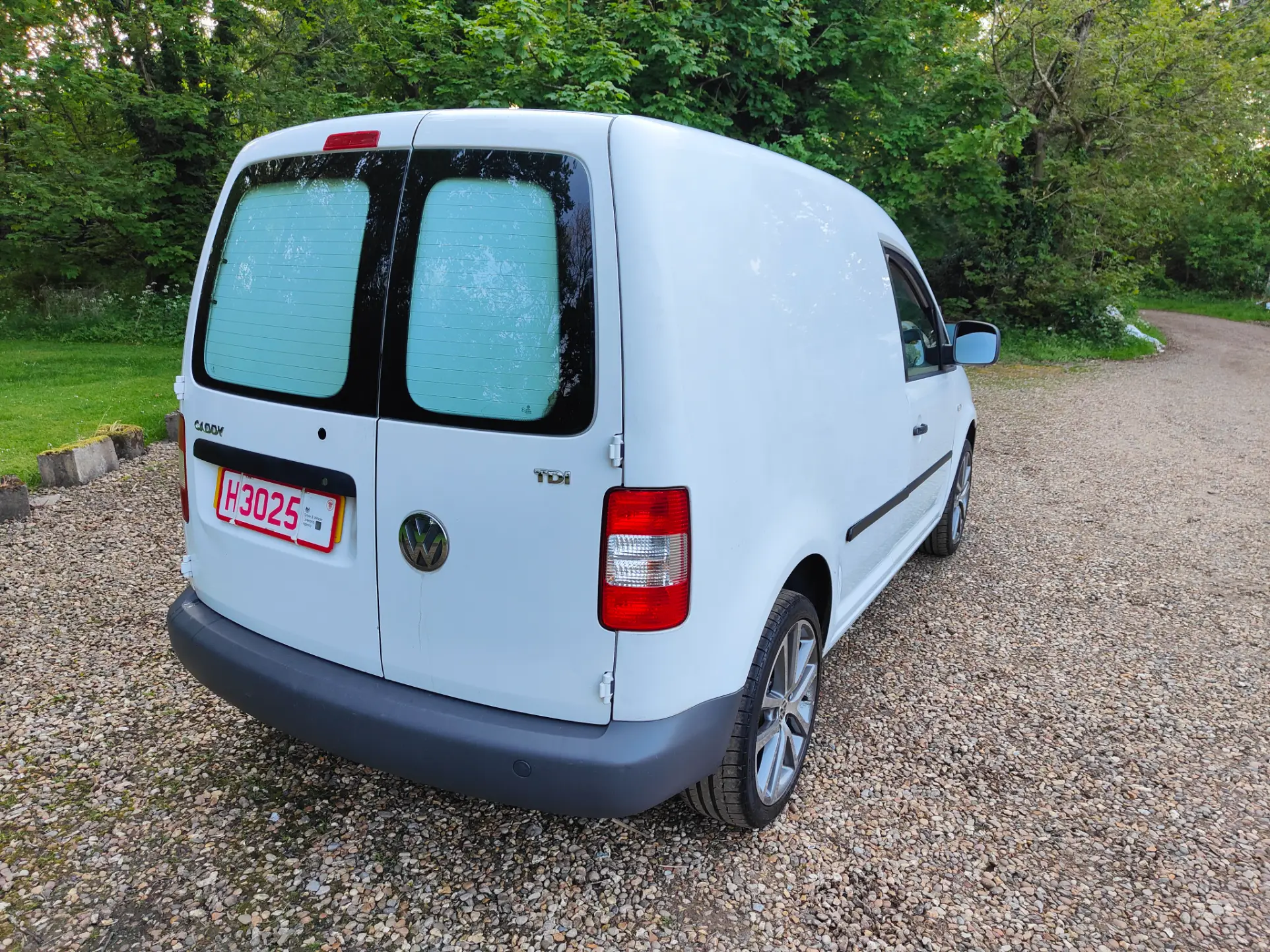 PN56 GFE VW Caddy Van