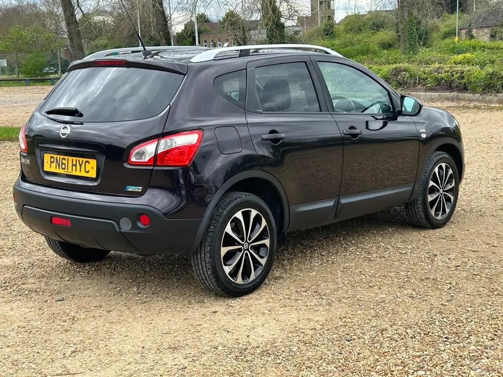 PN61 HYC Nissan Qashqai