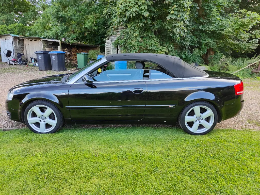 VE07 GSZ Audi A4 S-Line Cabriolet