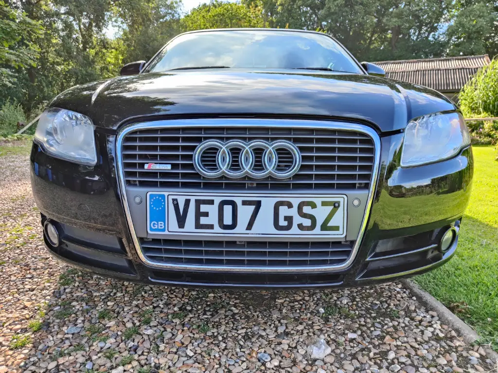 VE07 GSZ Audi A4 S-Line Cabriolet