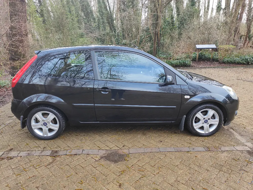 WA57 TBY Ford Fiesta Zetec