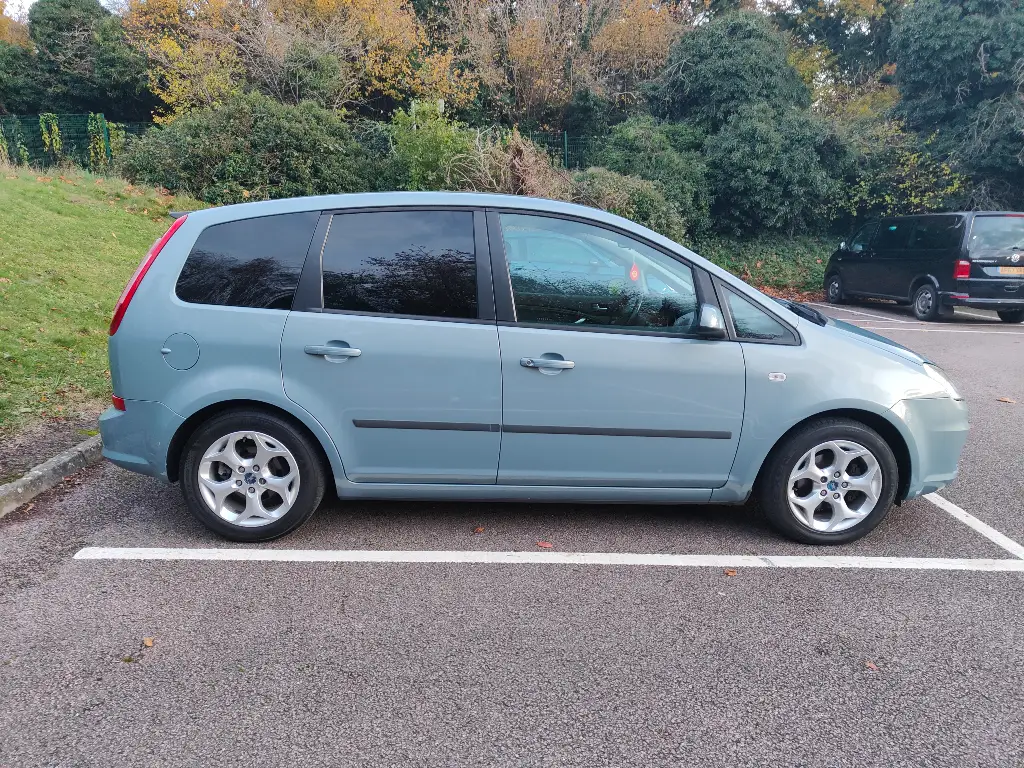 YE08 LSL Ford C-Max Zetec