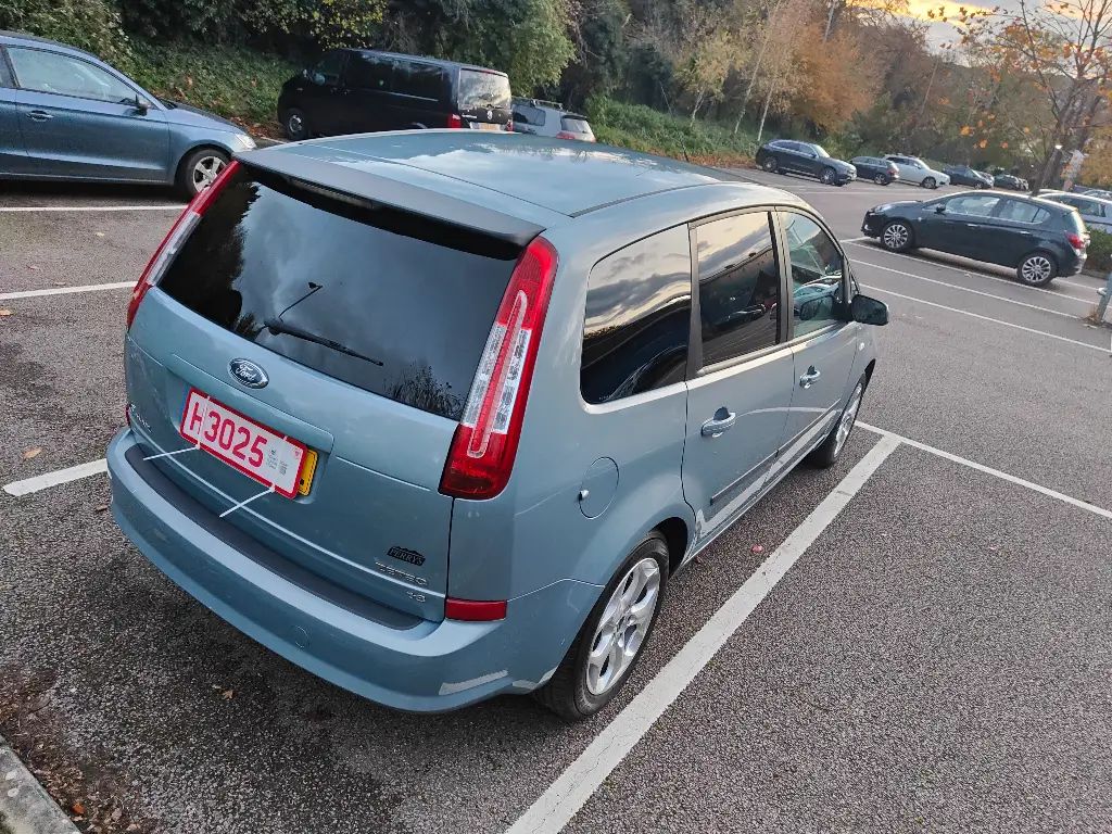 YE08 LSL Ford C-Max Zetec