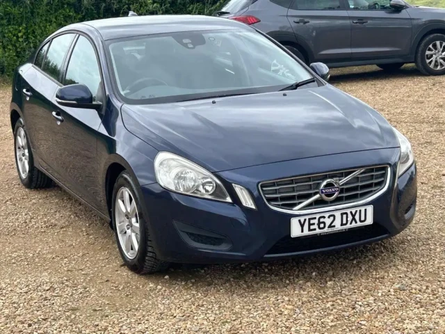 YE62 DXU Volvo S60